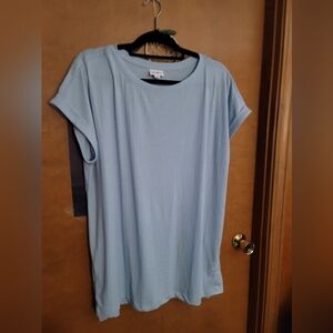 LuLaRoe Pale Blue Short Sleeve Tunic